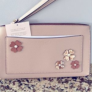 Kate Spade wristlet